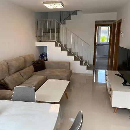 Holiday Paradise Apartment